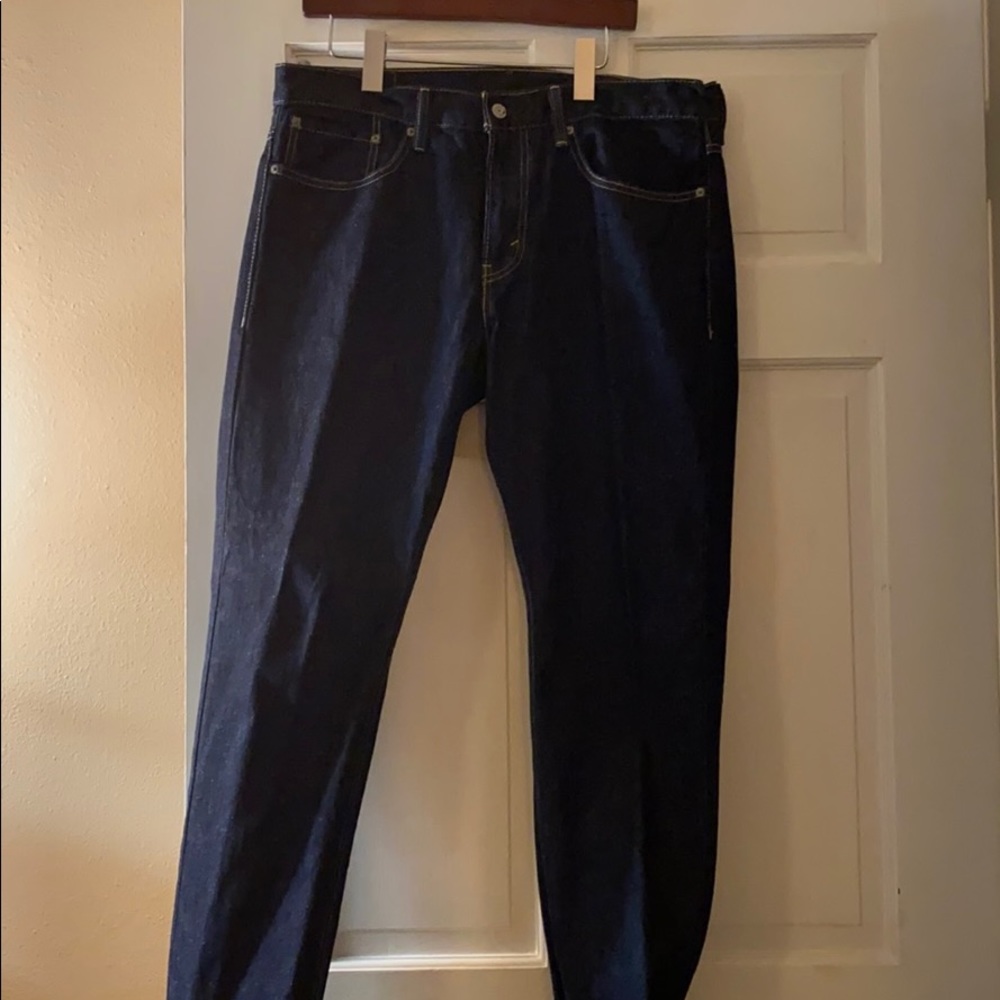 Levi’s dark wash jeans